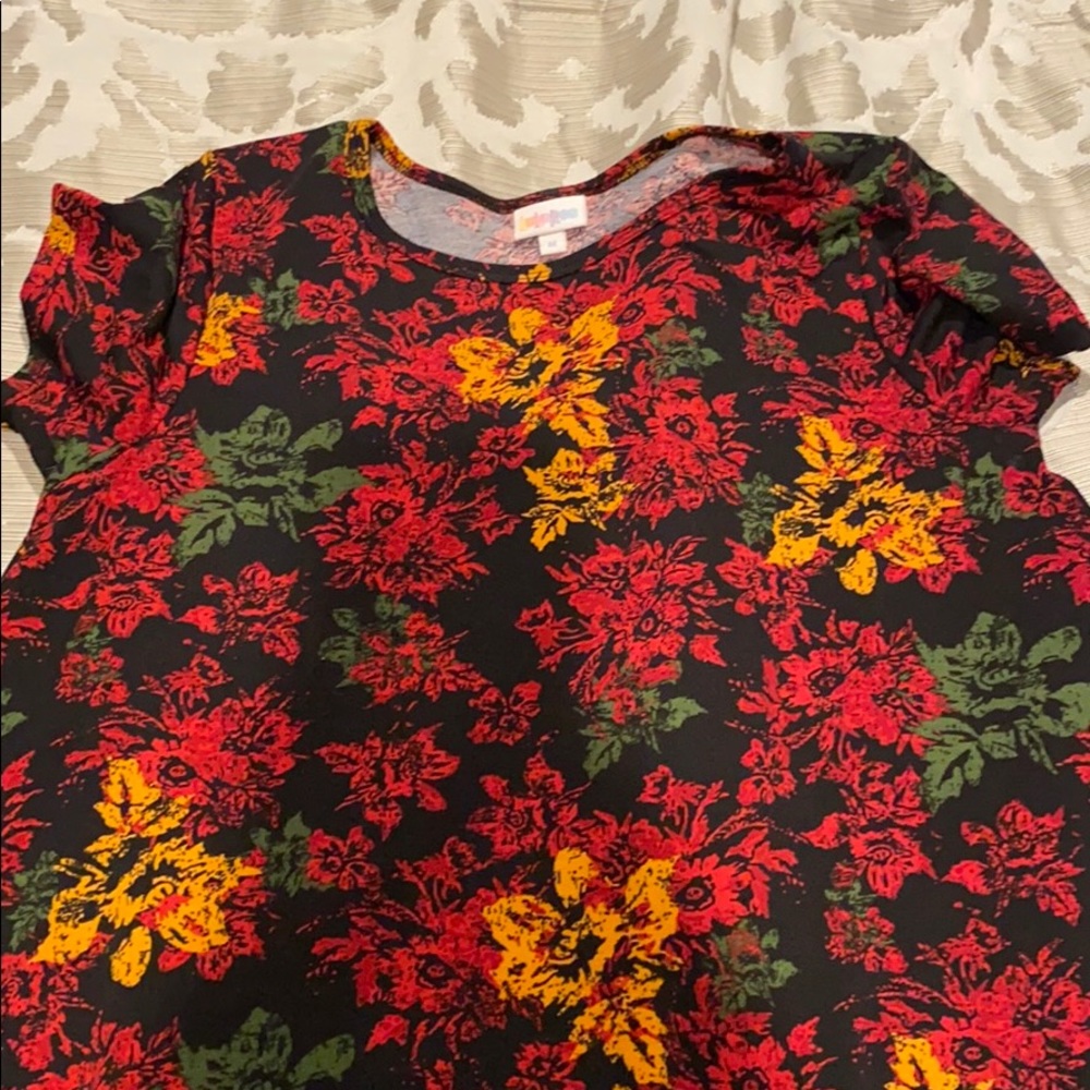 Lularoe - Picture 2 of 3